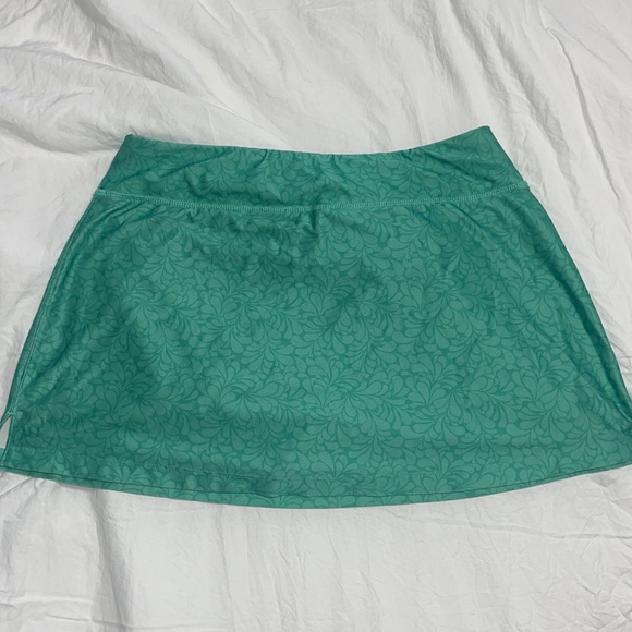 Avía Womens Athletic Skirt - Picture 3 of 5